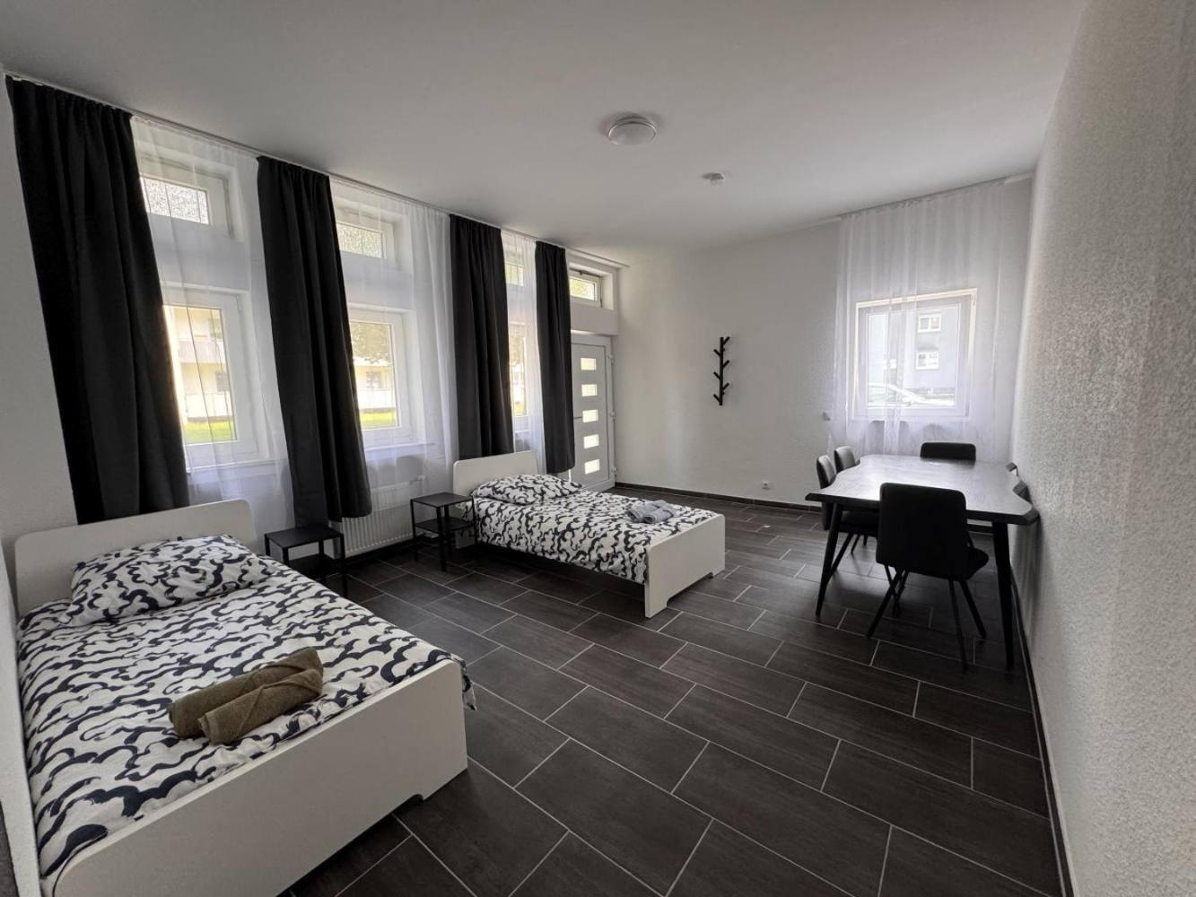 Cozy Apartment In Leverkusen Eksteriør billede