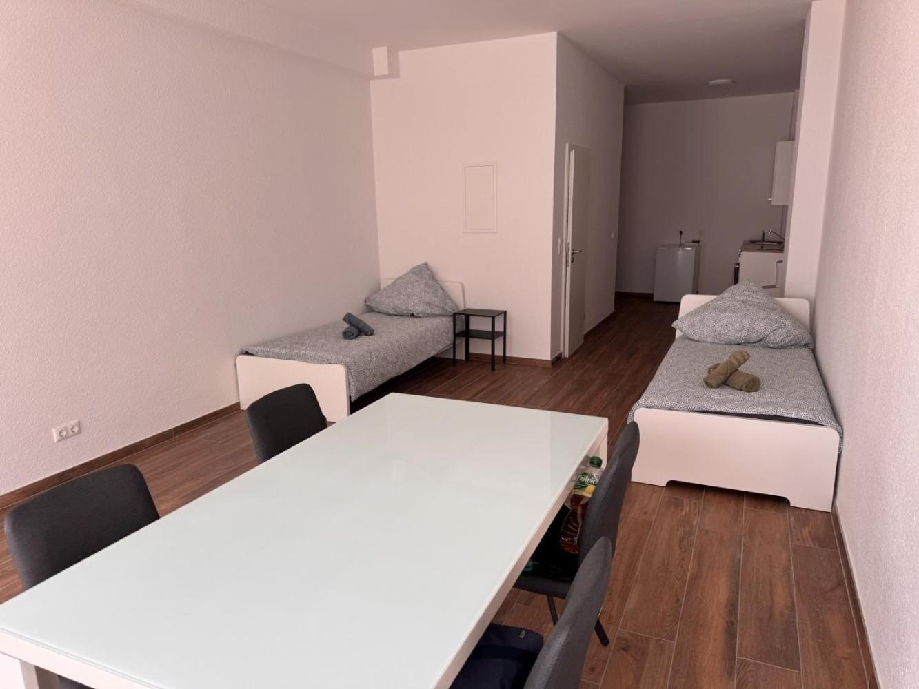 Cozy Apartment In Leverkusen Eksteriør billede
