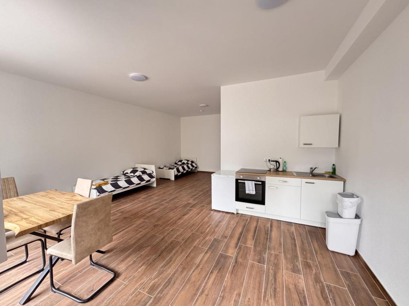 Cozy Apartment In Leverkusen Eksteriør billede