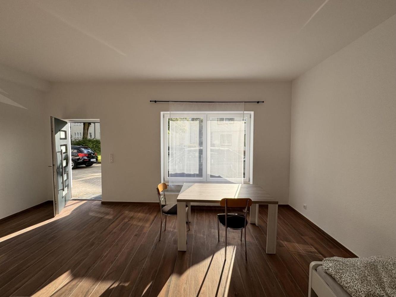 Cozy Apartment In Leverkusen Eksteriør billede
