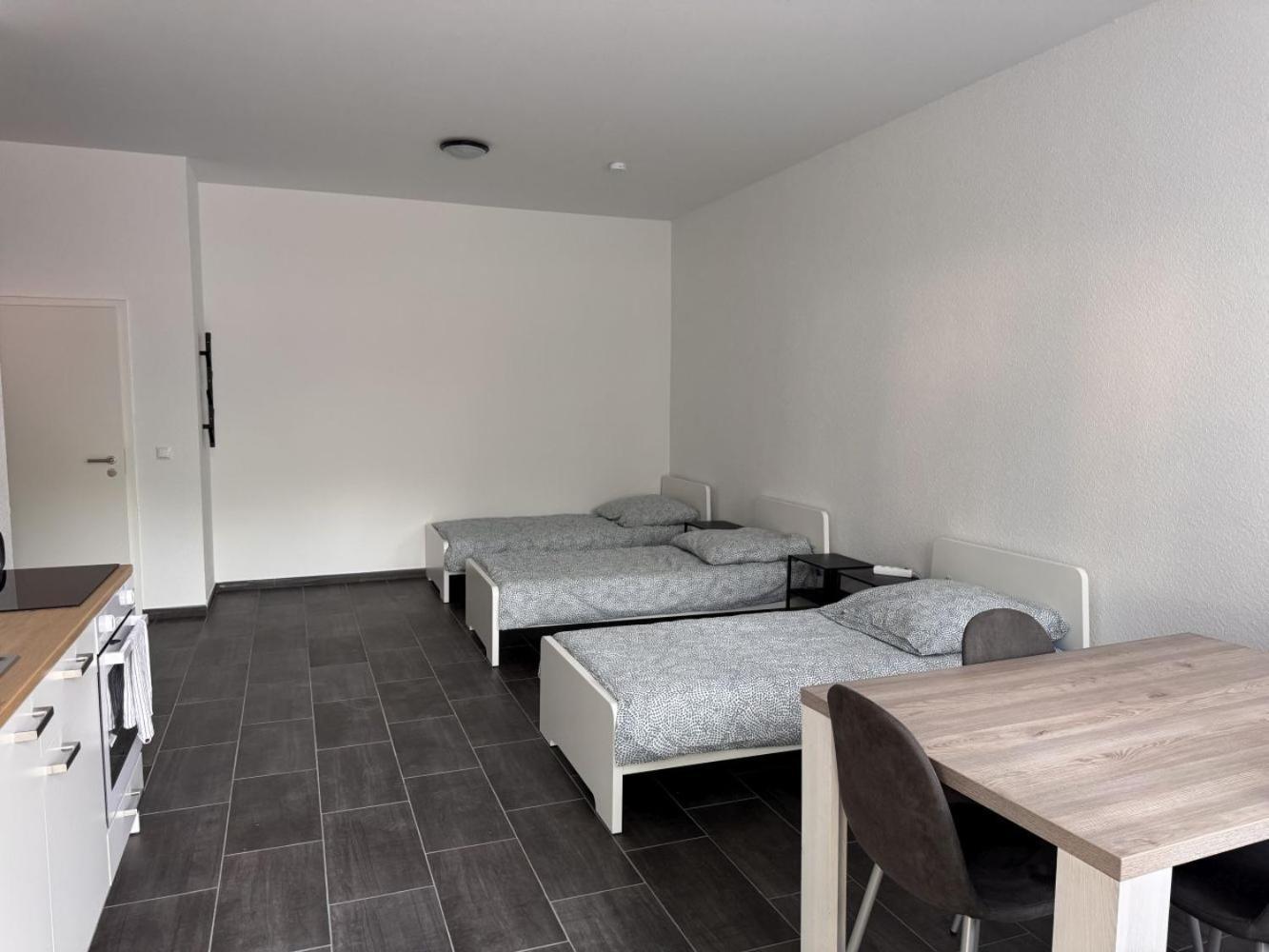 Cozy Apartment In Leverkusen Eksteriør billede