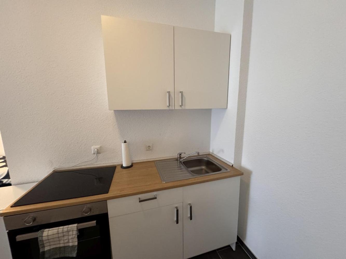 Cozy Apartment In Leverkusen Eksteriør billede
