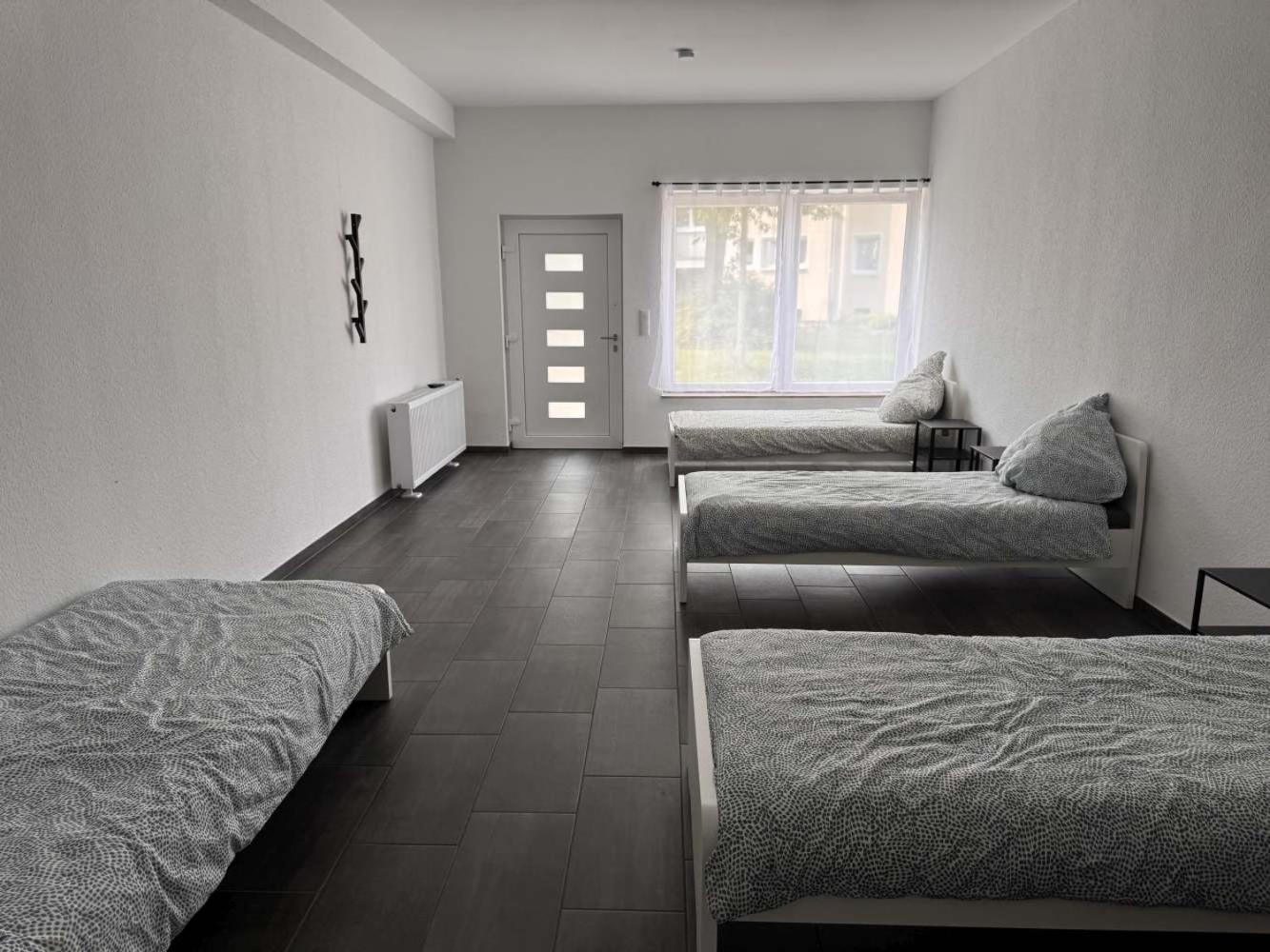 Cozy Apartment In Leverkusen Eksteriør billede
